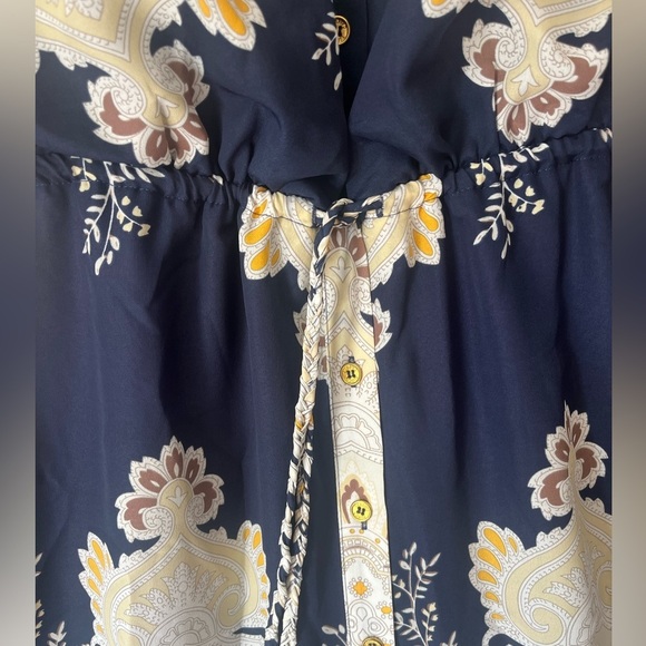 New Vince Camuto dress size 6 $158 retail - Picture 5 of 11